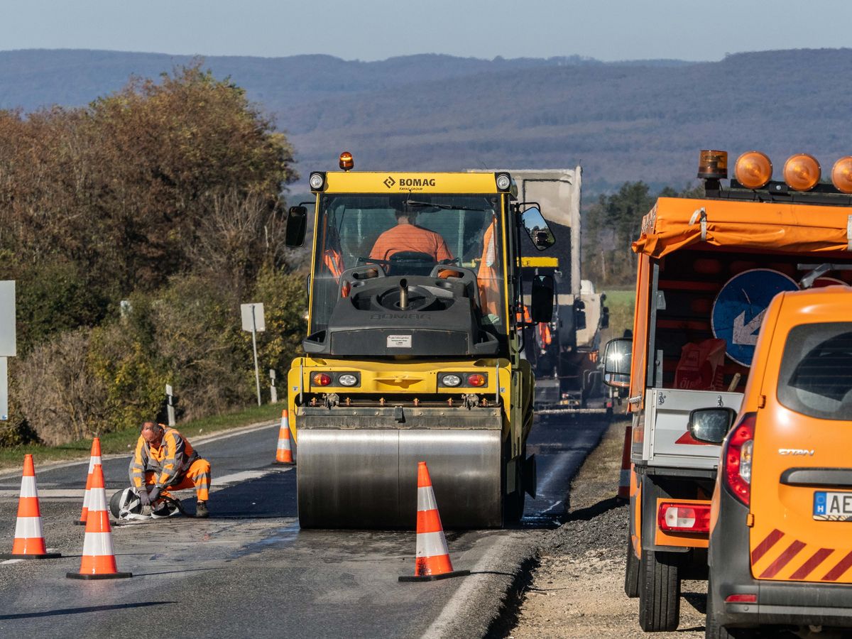 Útfelújítás a 8-as főút veszprémi körgyűrűszakaszán 