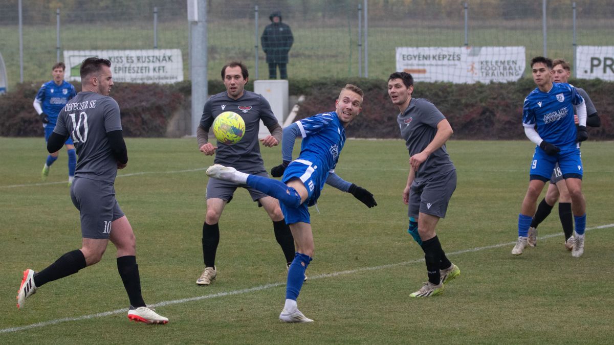 Megint félbeszakadt egy bajnoki mérkőzés