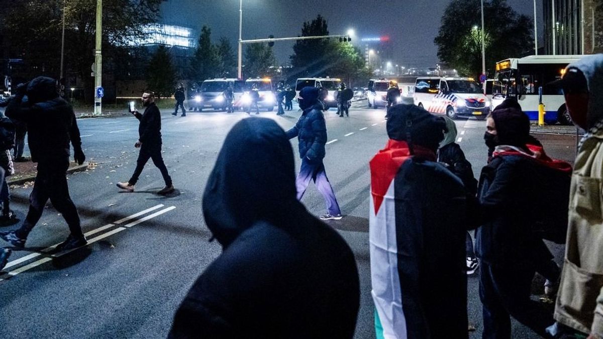 Szijjártó Péter: Hollandia legnagyobb városának utcáin nyíltan tombolt az antiszemitizmus