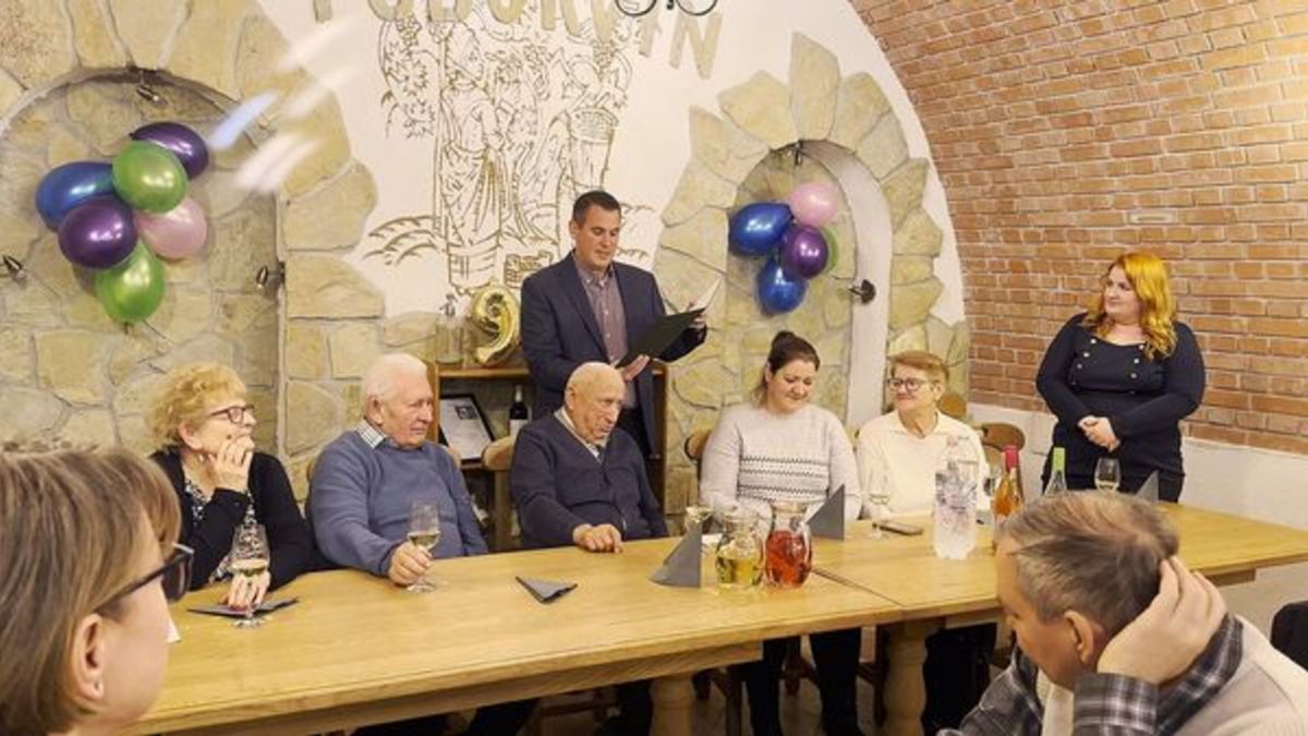 A település legidősebb férfiját köszöntötték