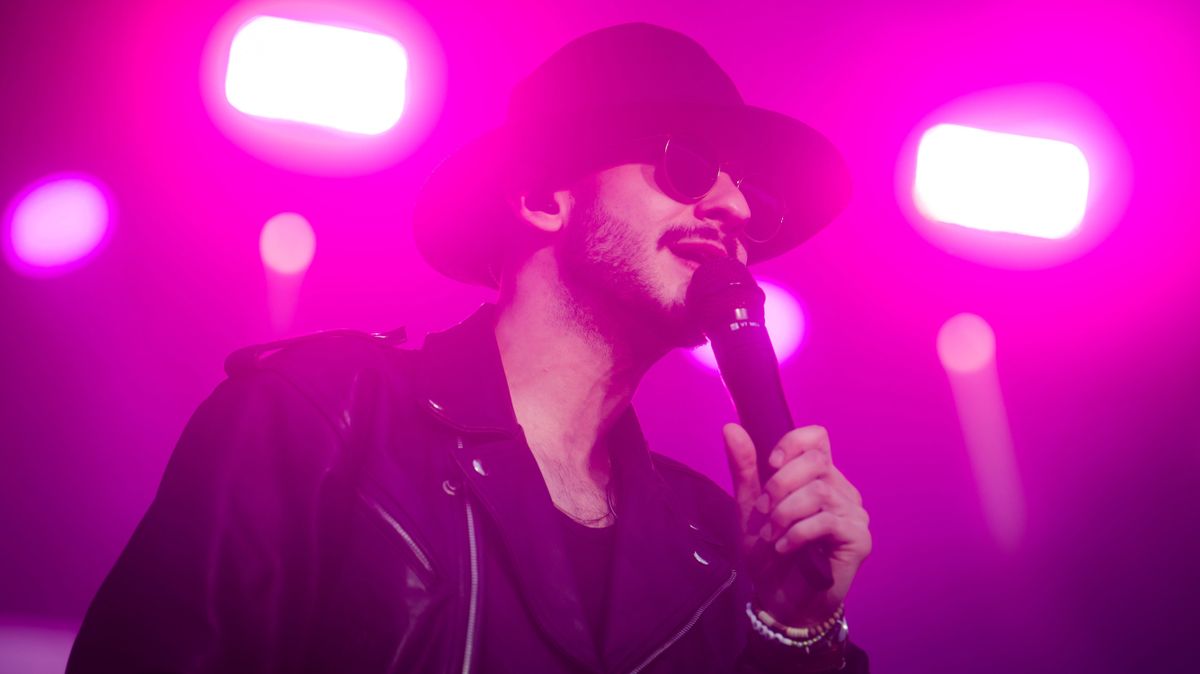 Visszavonul: pozsonyi koncertje után elköszönt a közönségtől Azahriah