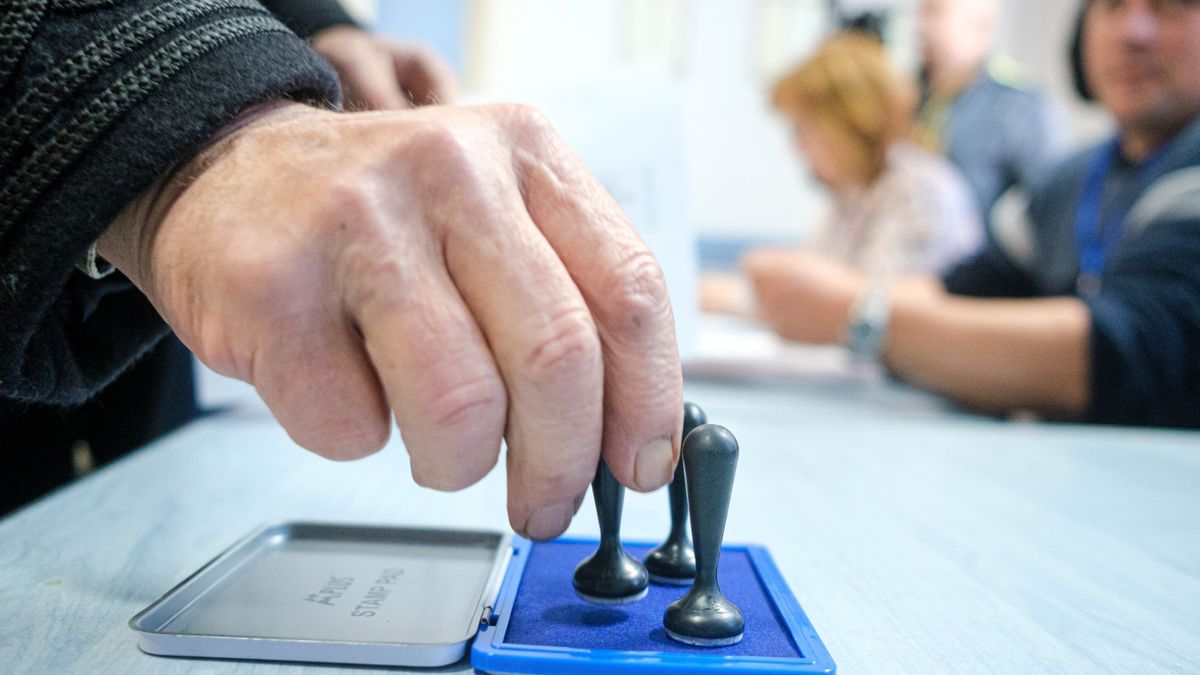 Romániai elnökválasztás: erősíteni kell az erdélyi magyar közösséget