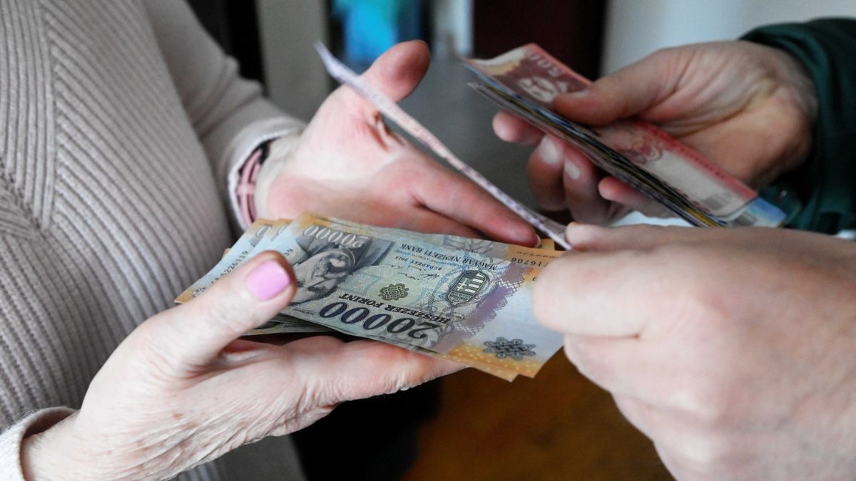 Újabb nyugdíjemelés lesz januárban