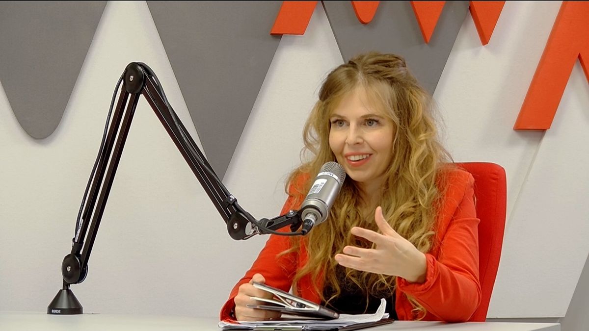 Poétikon: „mi vagyunk a világmindenség orkjai”