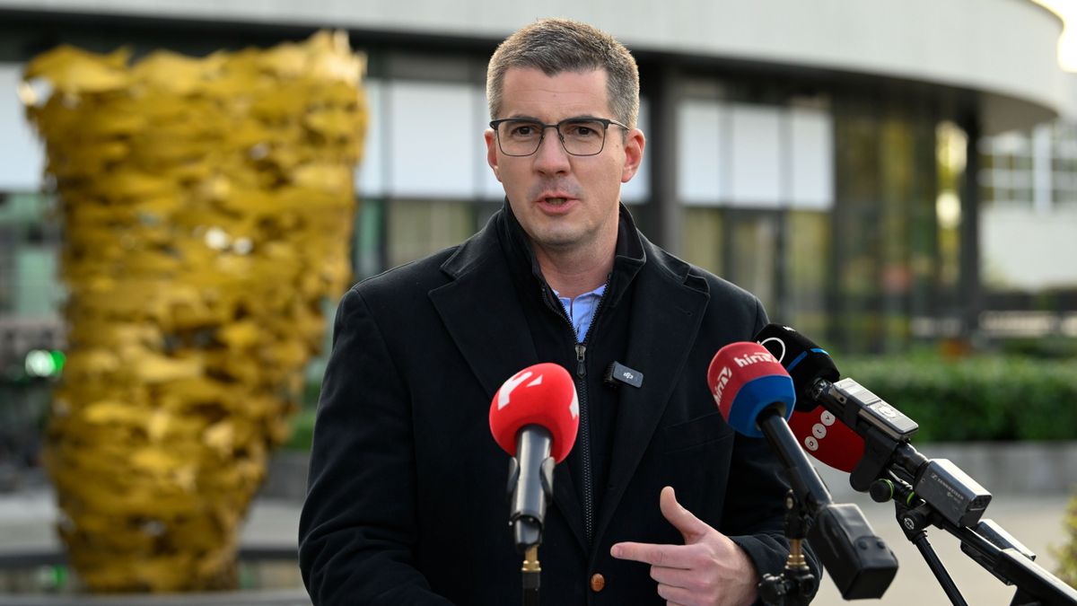 Fidesz-frakció: új irány a közösségi médiában (videó)