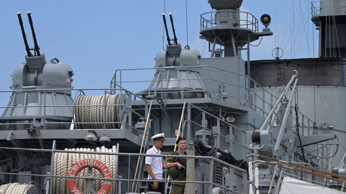 Közös haditengerészeti gyakorlatot kezdett Indonézia és Oroszország – frissül