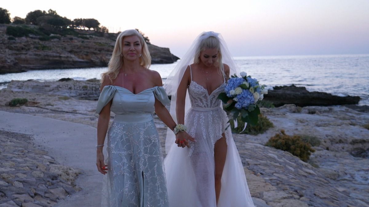 Vanda az oltárnál szembesül: nincs meg a pap