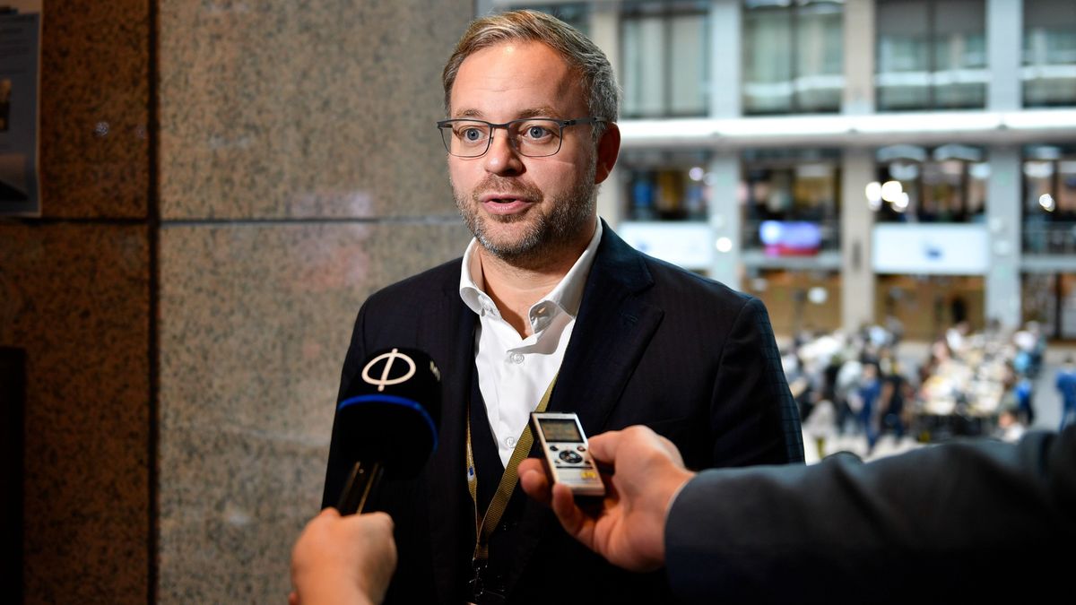 Orbán Balázs: nemcsak a saját mikroközösségünkben, hanem nemzetközi versenyben is bizonyítani kell