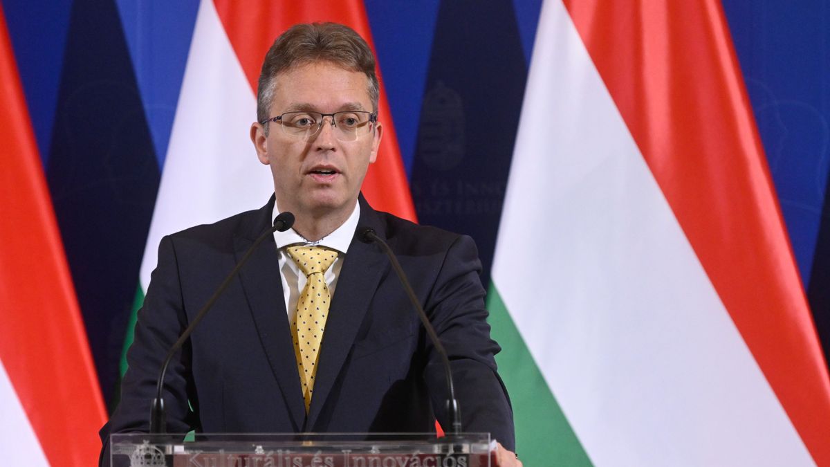 Az új magyar gazdaságpolitika fókuszában a magyar családok, a fiatalok és a kis- és középvállalkozások állnak