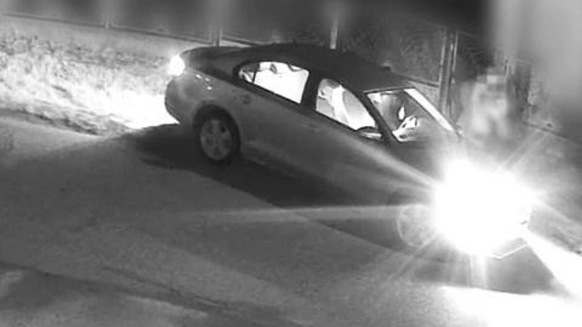 Fékezés nélkül elgázolt egy gyalogost egy sofőr, majd betette a kocsijába és elhajtott vele