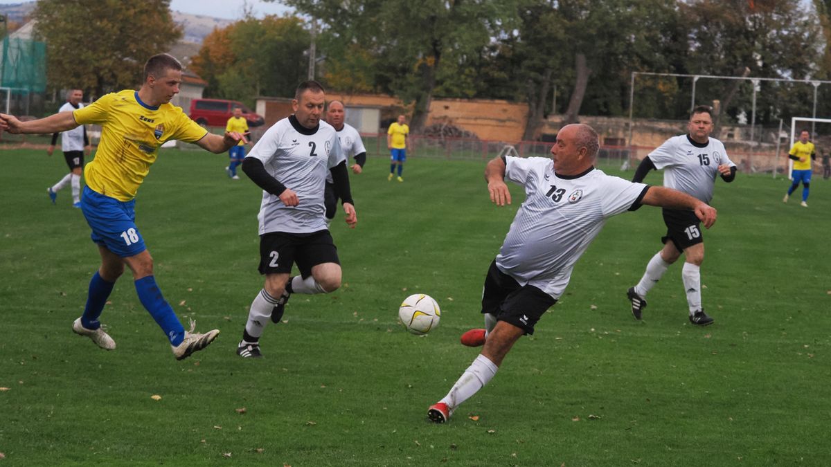 Három játékos osztozott 12 gólon Nyárádon