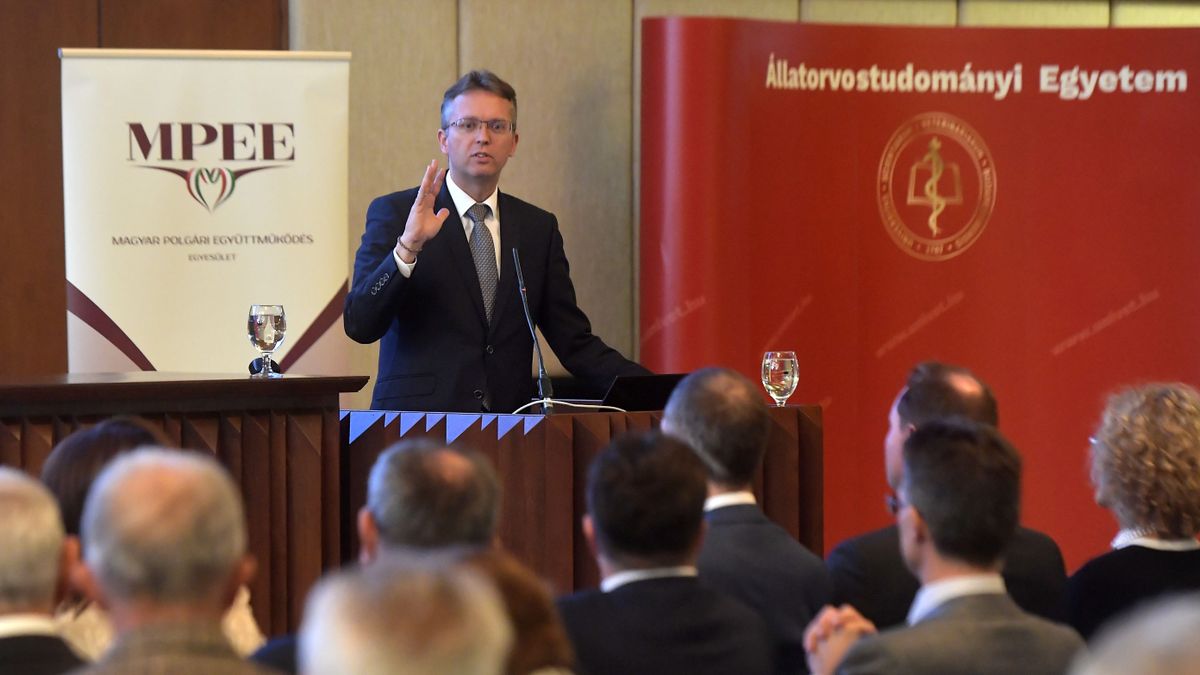 Hankó Balázs: az új gazdaságpolitikai akcióterv meghatározó eleme a munkáshitel