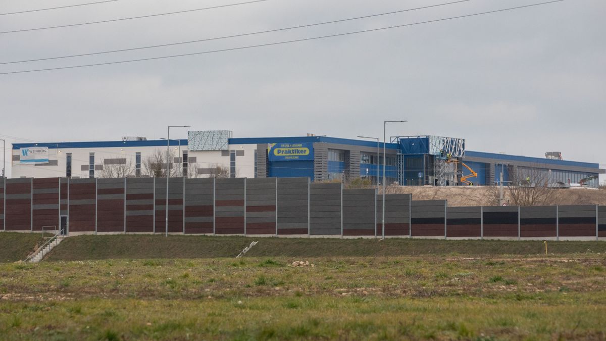 Praktiker Veszprémben: már a munkatársakat keresik