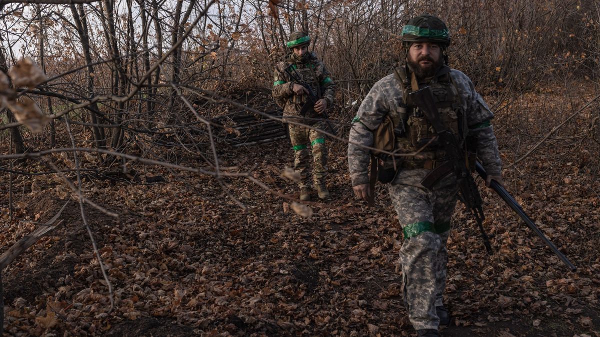 Joe Biden jóváhagyta taposóaknák szállítását is Ukrajnának – frissül