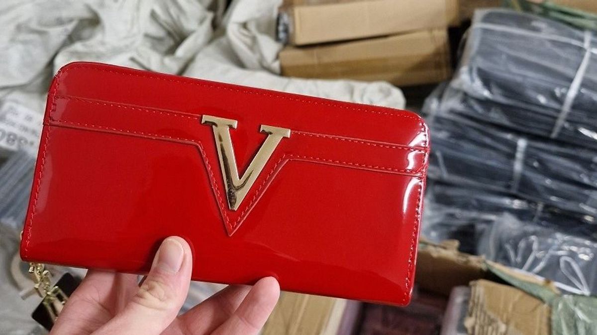 Több mint huszonötmillió forint kárt okoztak