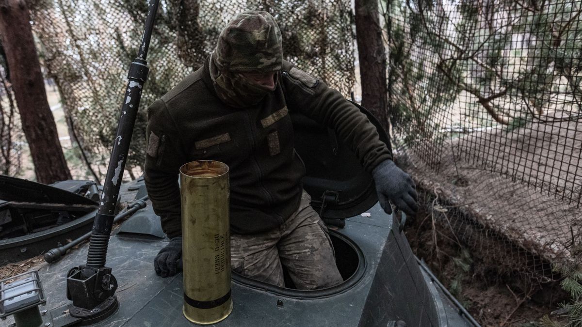 Orosz dróntámadás érte a dél-ukrajnai Herszont – frissül