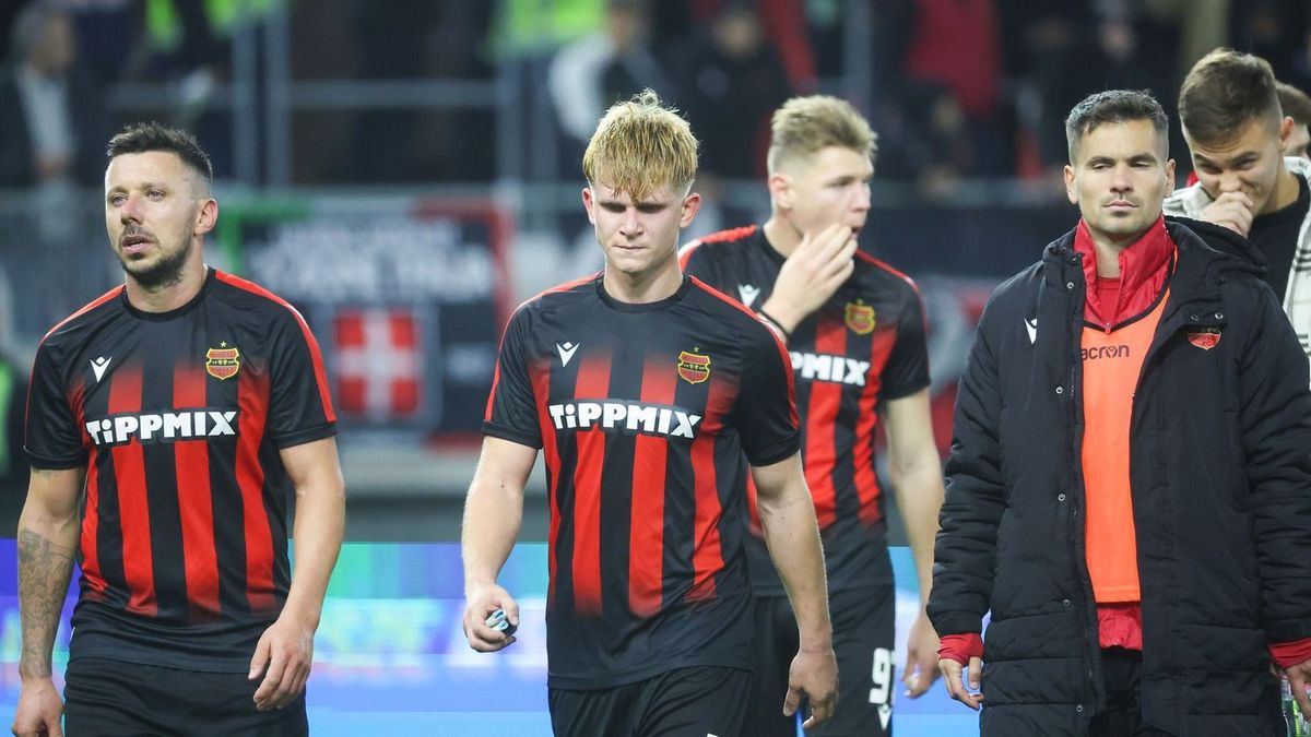 A Budapest Honvéd szurkolói üzentek a Vasas meccsen