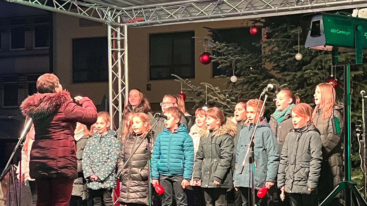 Advent első vasárnapját köszöntötték