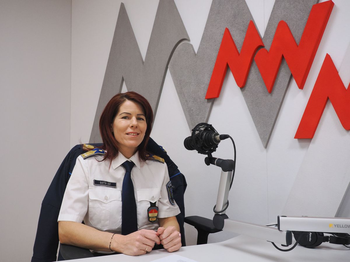 A rendőrség tippjei az online csalások és a közlekedési balesetek megelőzésére