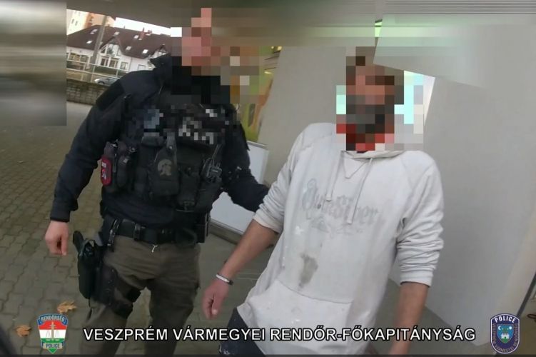 Egy veszprémi benzinkúton fogták el a körözött férfit