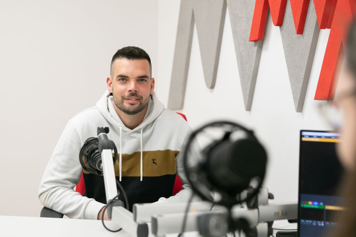 Földing Péter lovas kaszkadőrként több neves filmben és sorozatban szerepelt már
