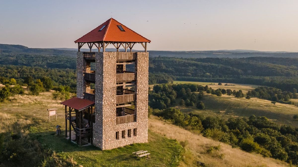 VEOL - Ugodi kilátó - Tíz éve fogadja a turistákat