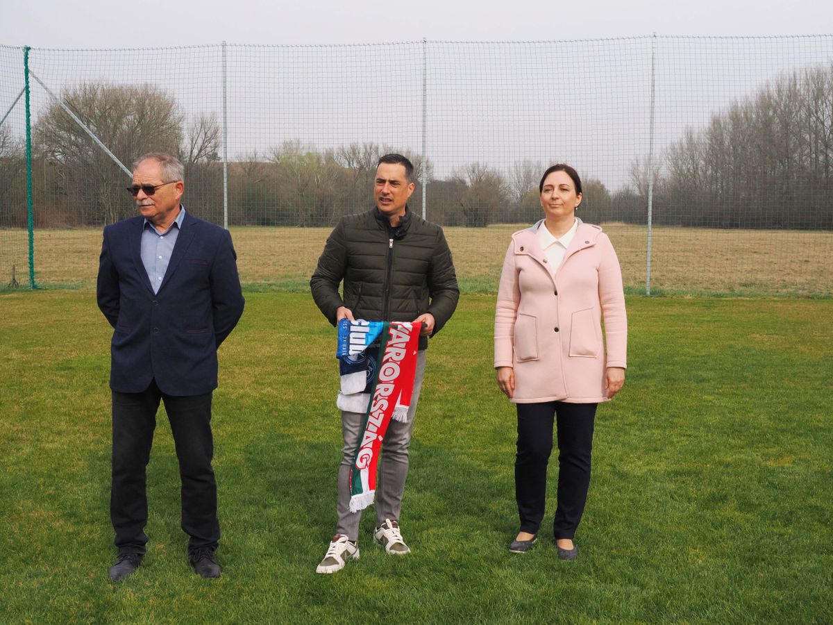 Új pályával gazdagodtak a sólyi sportolók
