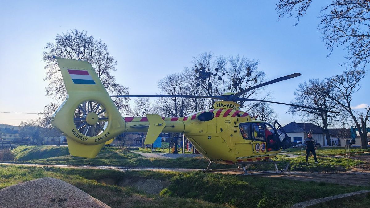 A kislángi tűz után Bodajkon is felcsaptak a lángok, mentőhelikopter érkezett, egy férfi súlyos égési sérüléseket szenvedett.