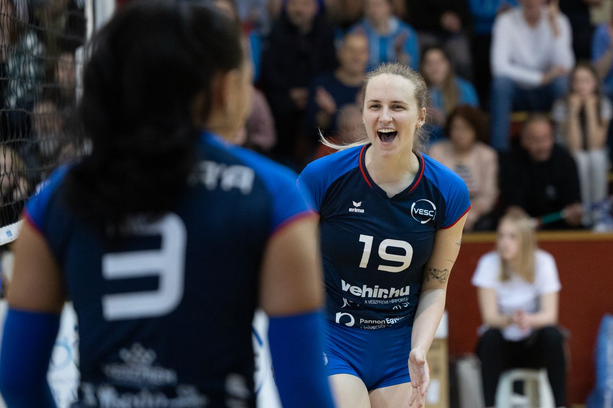 VESC: döntőbe jutottak a női röplabdázók!