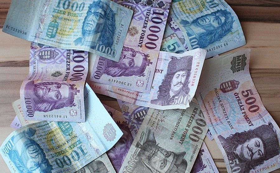 Minimálbér 2025 és 2026 – Jövőre jelentősen nagyobb arányú lesz a növekedés az ideinél.