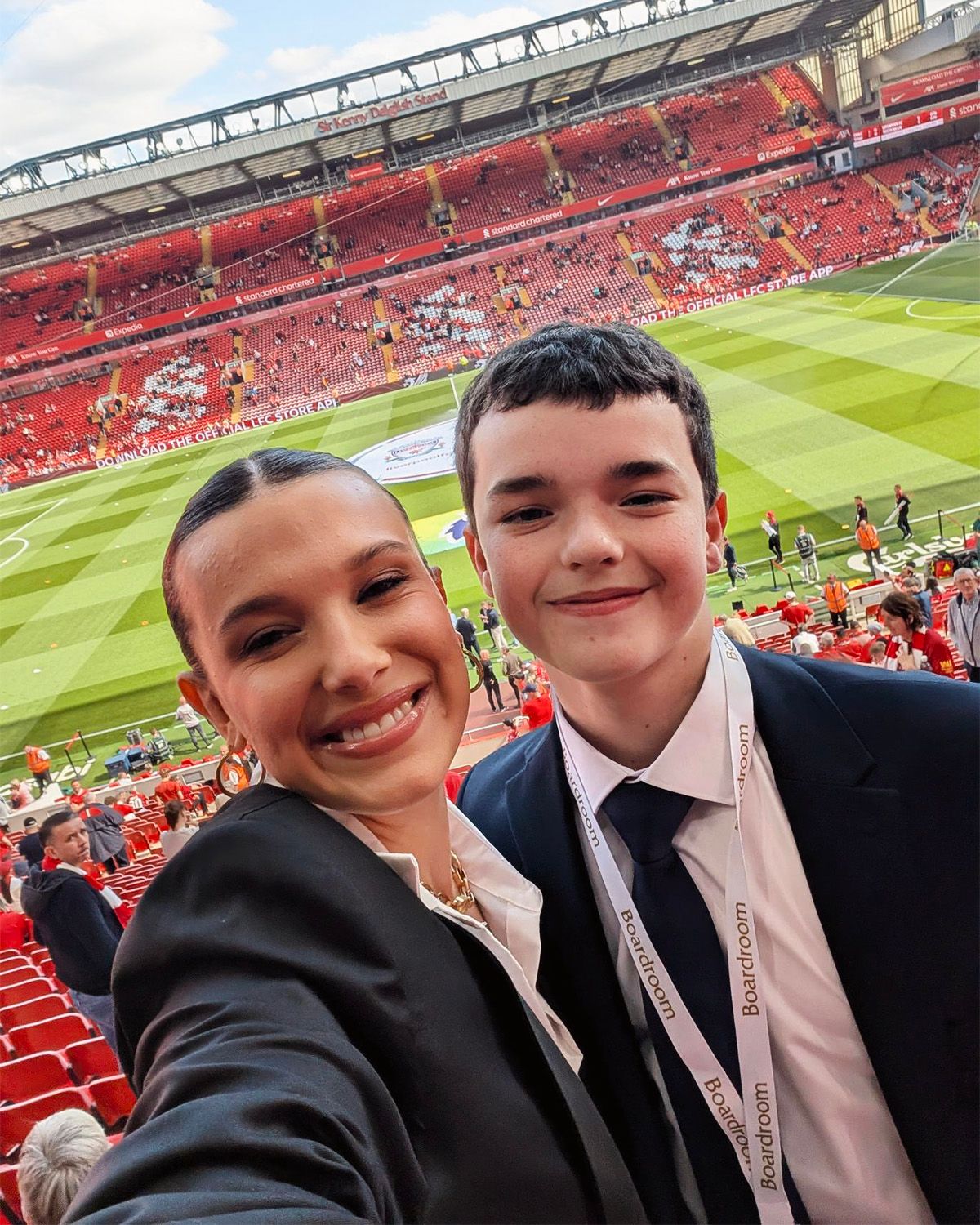 Liverpool győzelem: élőben nézhették a sztárok