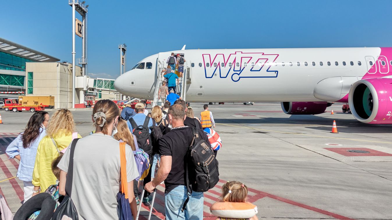 Budapestet érintő járatokat kellett törölni az áramszünetek miatt