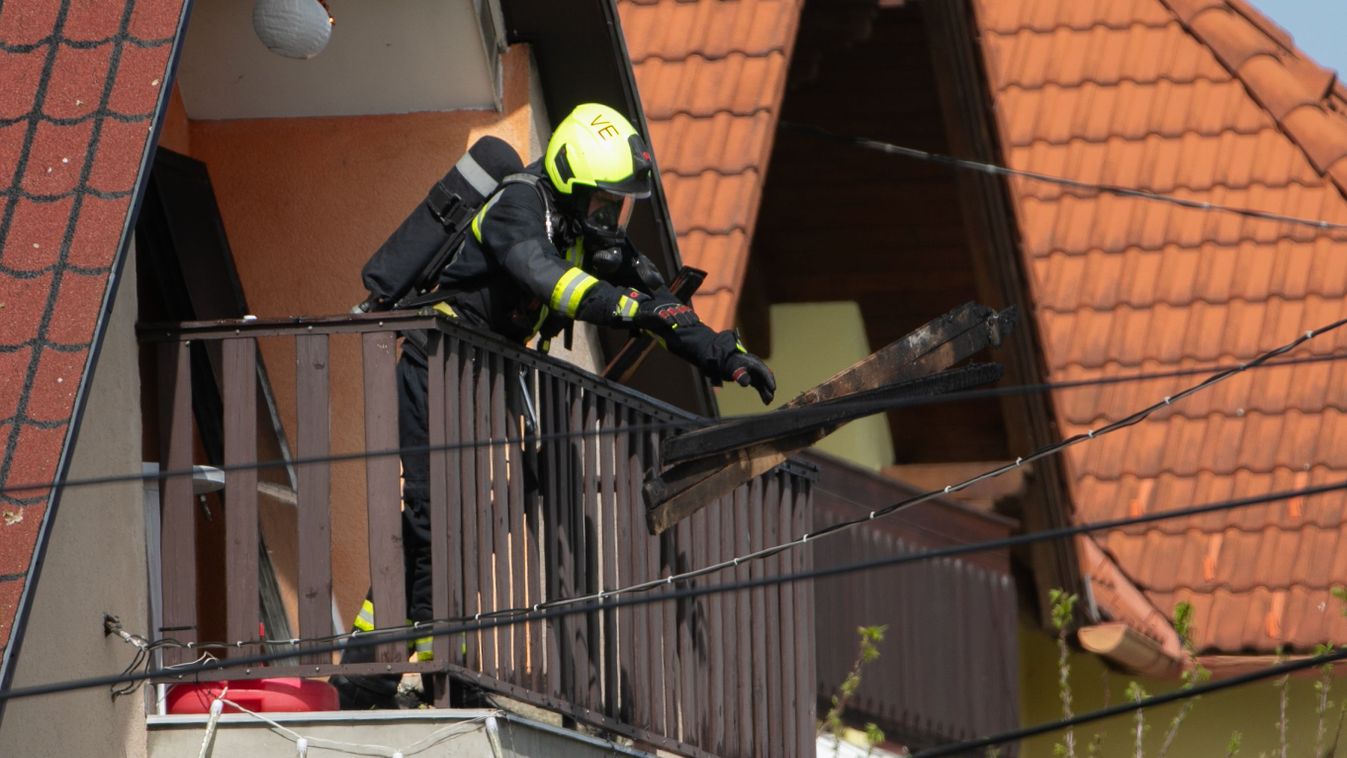 Kigyulladt egy családi ház Lovason (helyszíni fotók) (frissítve)