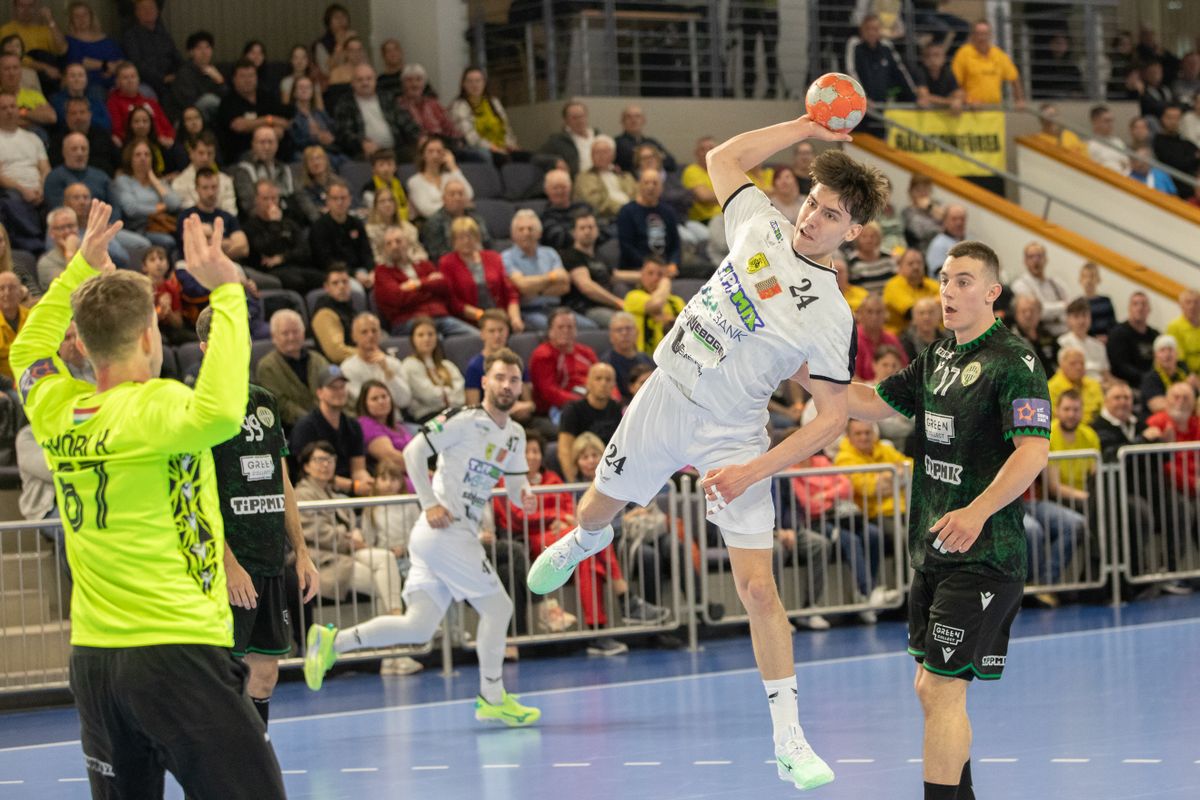 Nagy csata várható pénteken