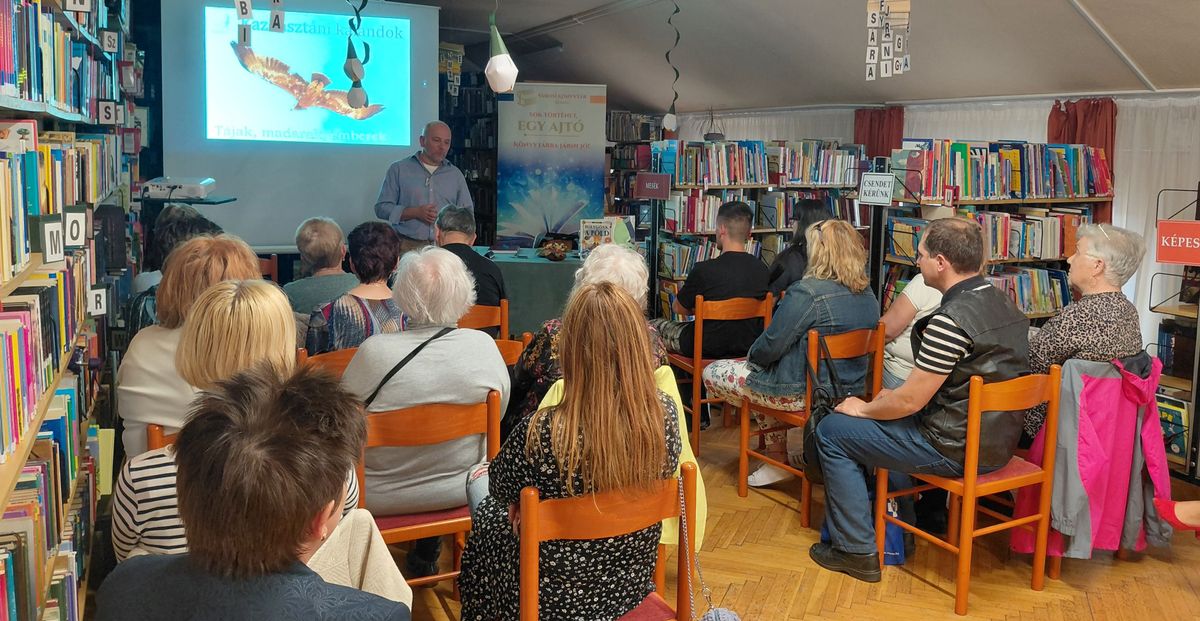 Vasuta Gábor természetfotós útján nagy szerepet kapott a madarak látványa. Erről is beszámolt sümegi előadásán