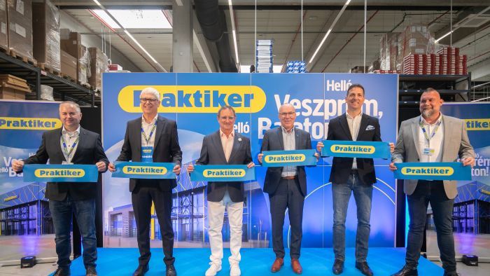 Magyarország 23. Praktiker áruházát Veszprémben nyitották meg