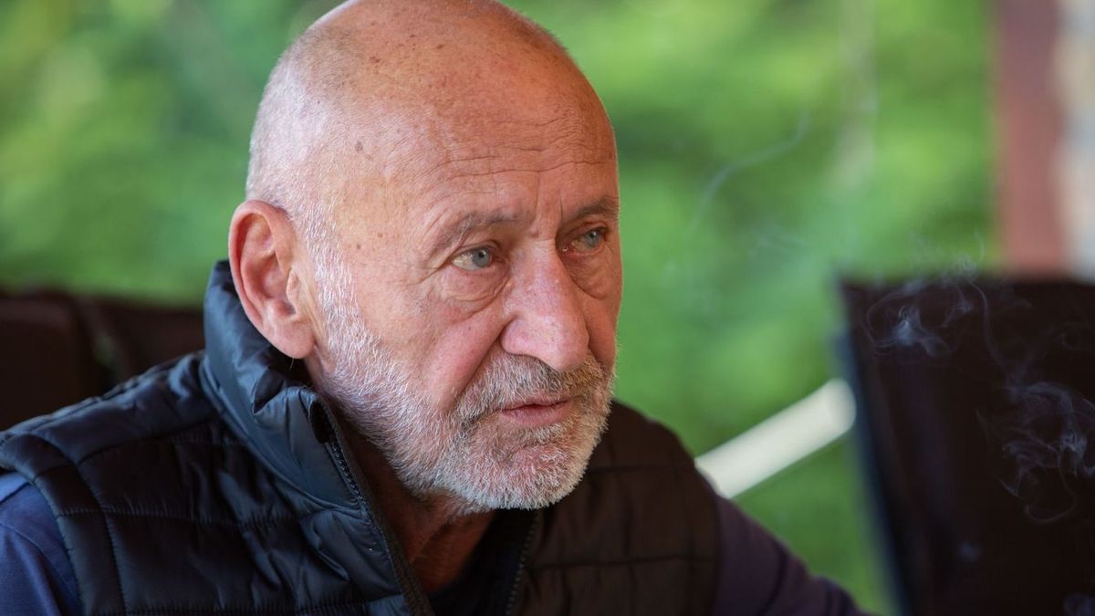 Reviczky Gábor Kossuth- és Jászai Mari-díjas magyar színművész.