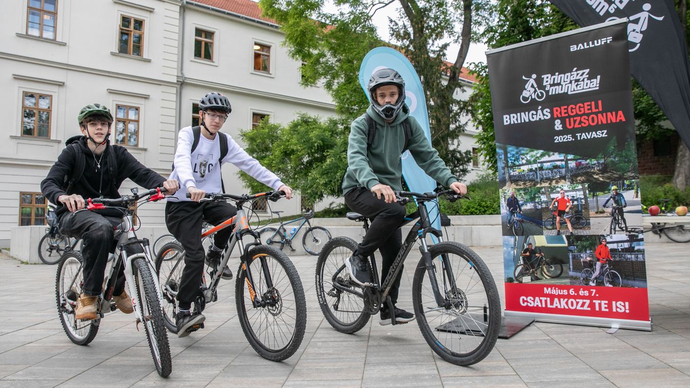 Tavaszi Bringás Uzsonna: kerékpár, kakaós csiga, közösség (+ galéria)