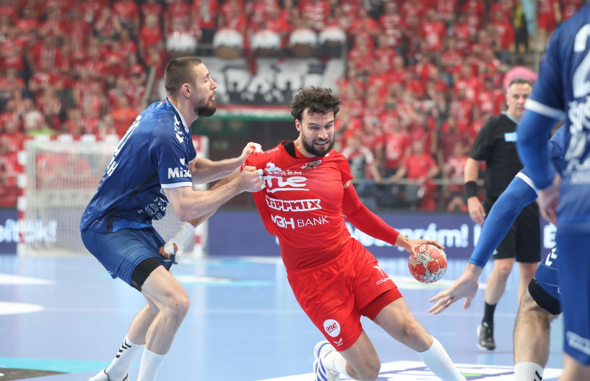 Veszprém-Szeged derbinek adott otthont pénteken a Veszprém Aréna. A vendégek remekül kezdték a derbit, de a második félidőben a címvédő ellenfele fölé nőtt.