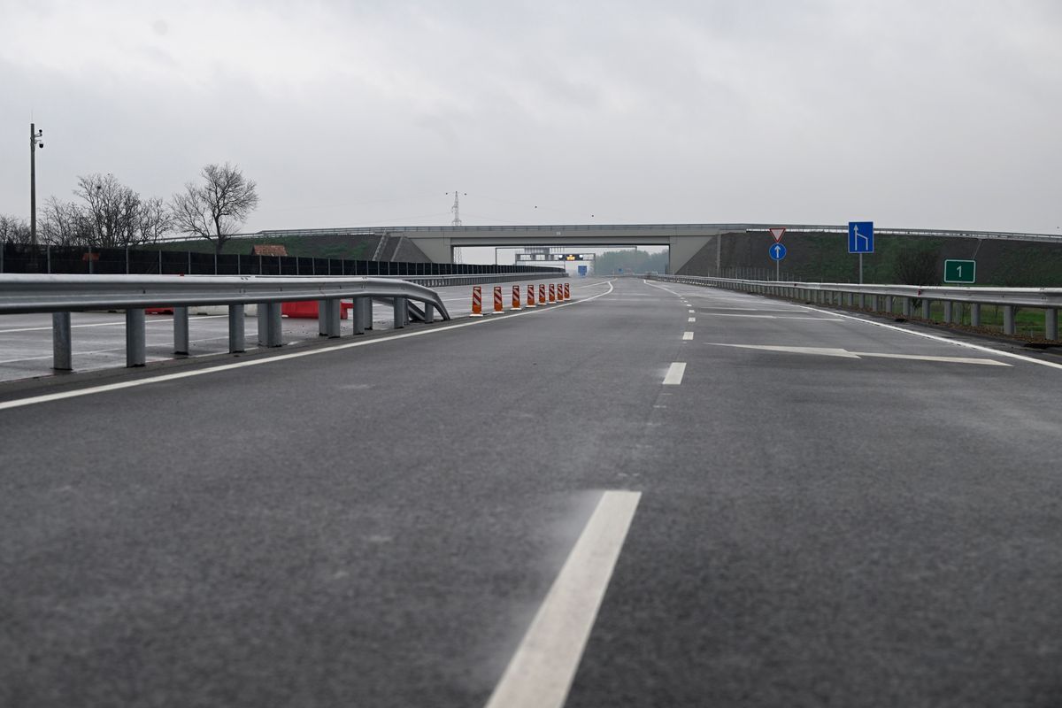 Lezárás várható a Balaton egyik legforgalmasabb sztrádáján.