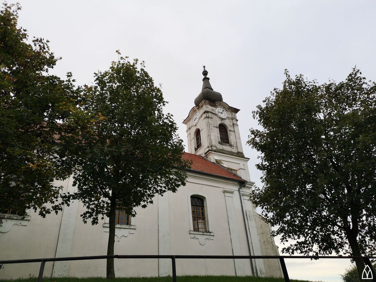 A jótékonysági esték során a Balatonfőkajári Református Templom javára gyűjtenek
