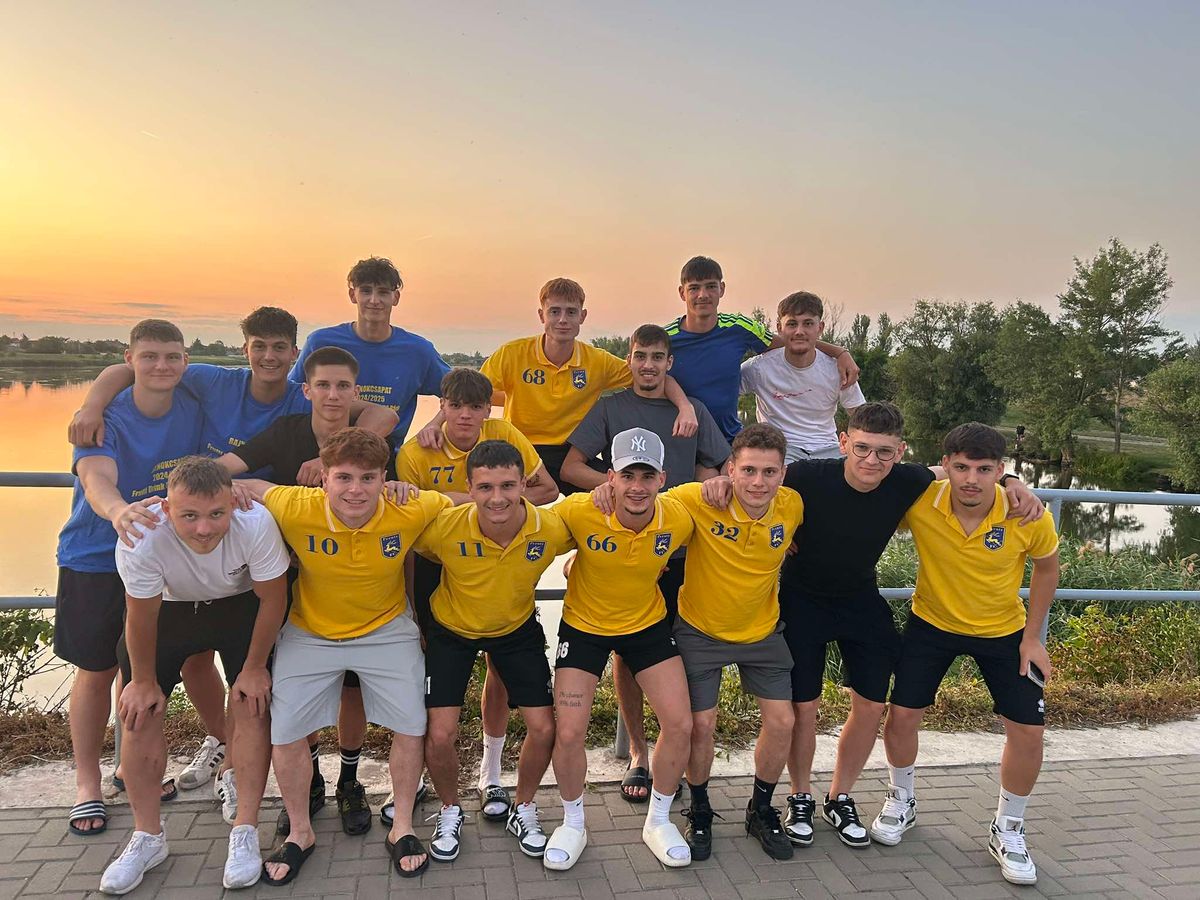 Perutz FC - Döntetlennel jutott fel a harmadosztályba a pápai focicsapat