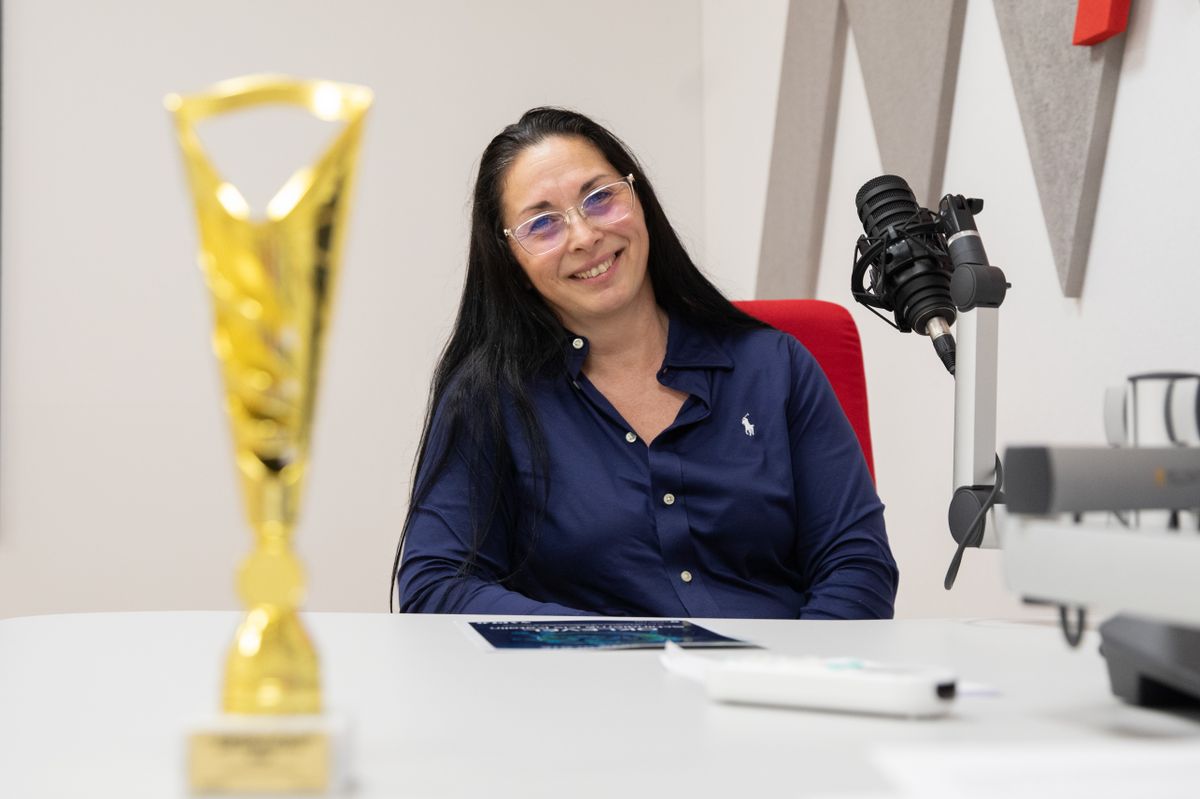 Podcast: vendégünk Dr. Schindlerné Kis Katalin erőemelő volt