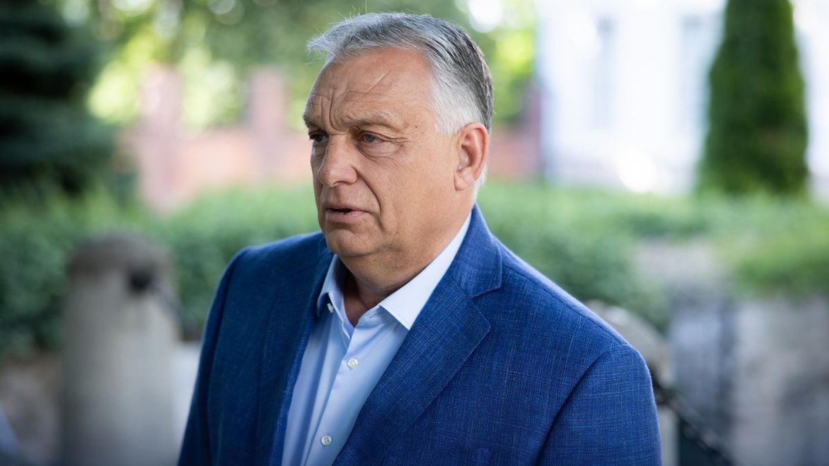 Orbán Viktor: folyamatosan dolgozunk a viharkárok elhárításán, segítségért a 112 hívható
