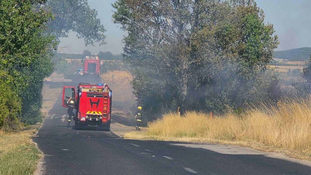 A rendőrök embereket és állatokat is mentettek (helyszíni fotók)
