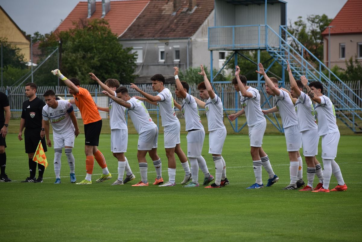 Perutz FC - Hat gól a zsámbéki kapuban