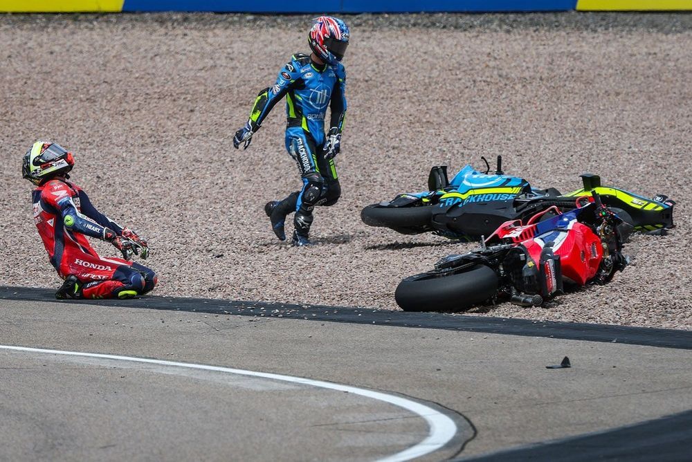 Ai Ogura és Joan Mir a német MotoGP futamon