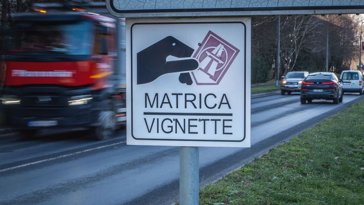 Kényelmi díj - Változások jöhetnek az e-matrica vásárlásban