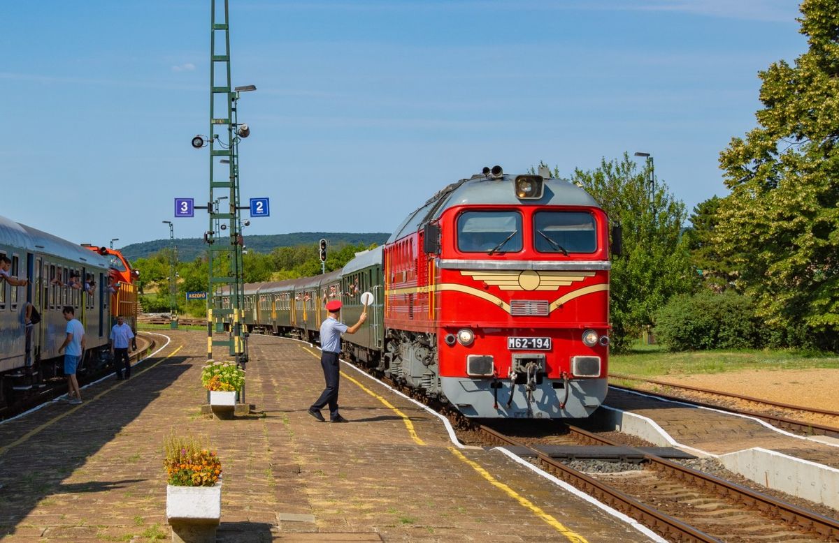 Balatoni Retró hétvége várja a vasutak szerelmeseit.