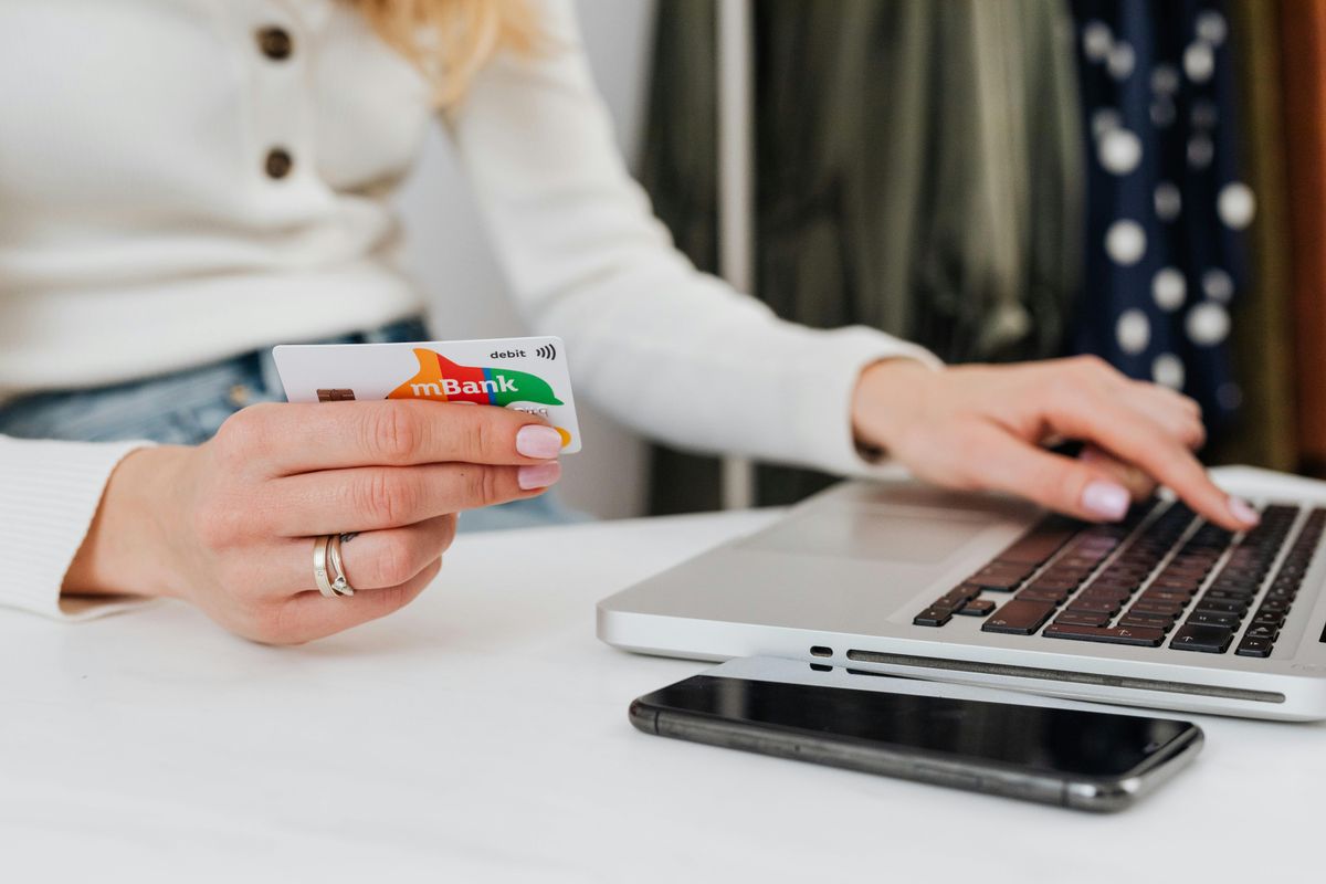 Problémás webshopok: az online vásárlásnál oda kell figyelni, hogy honnan vásárolunk